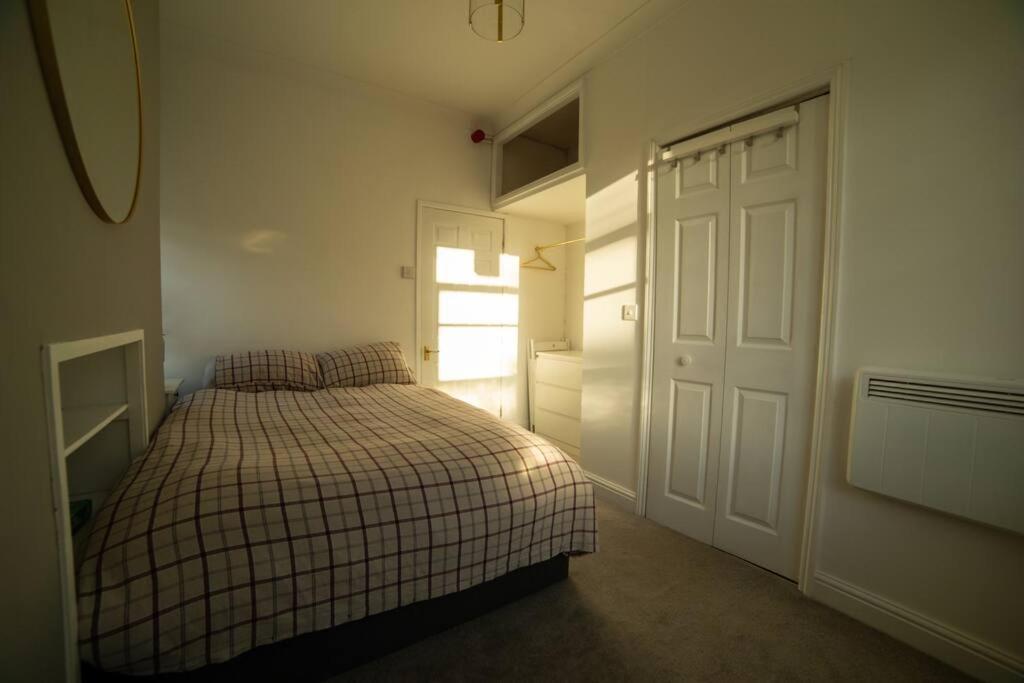 Georgian Gem Free Parking &Views Apartment Bath Exterior foto